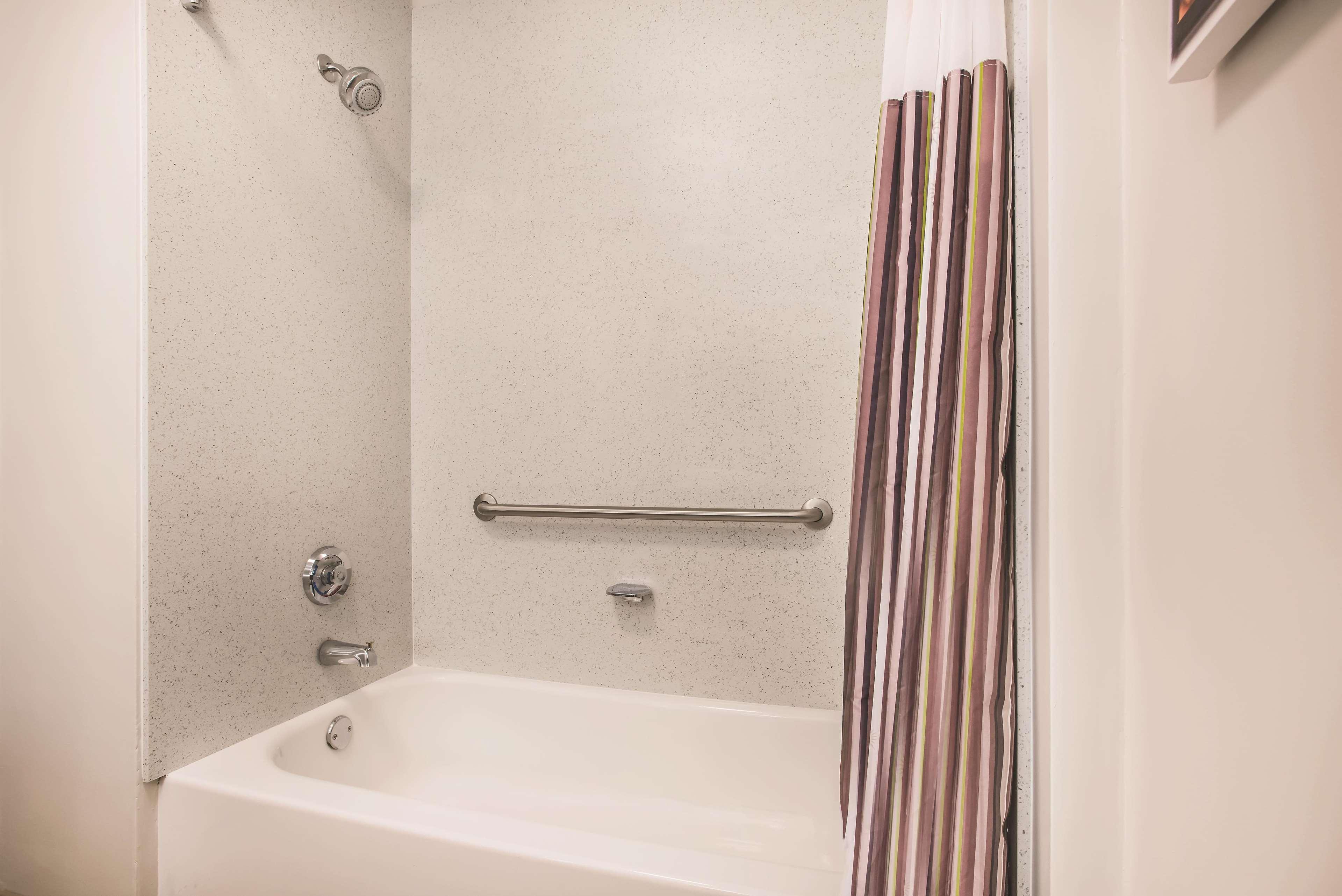 Hotel La Quinta By Wyndham Chambersburg Zewnętrze zdjęcie