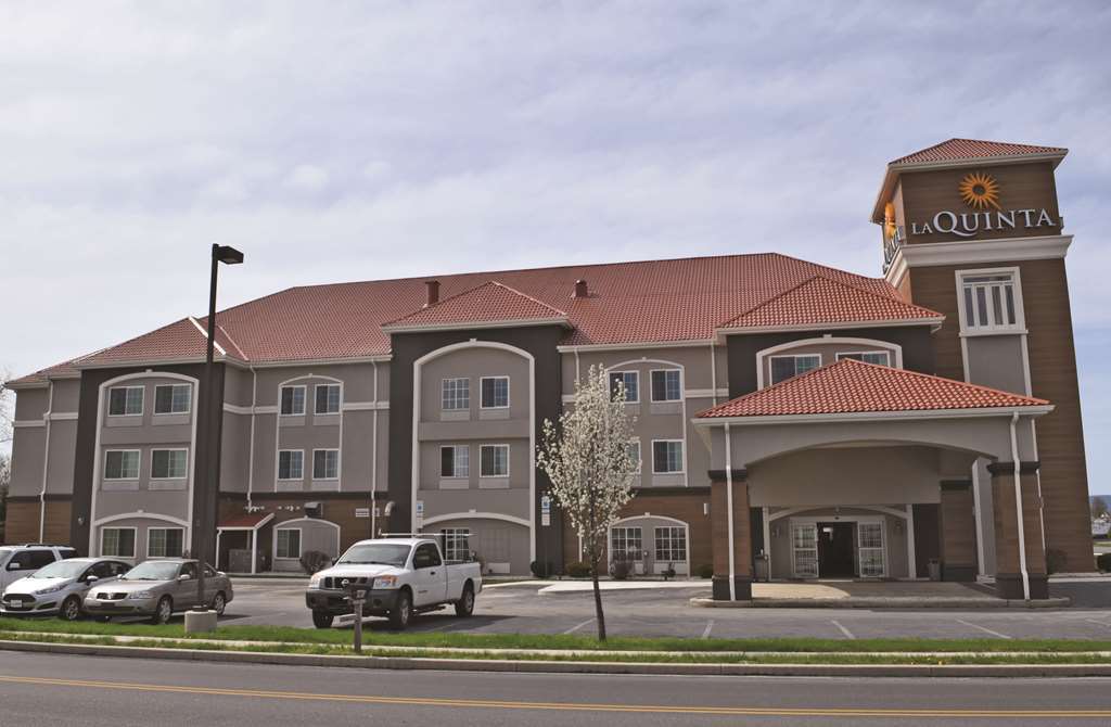 Hotel La Quinta By Wyndham Chambersburg Zewnętrze zdjęcie